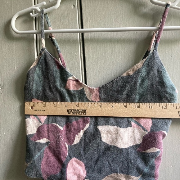 Averie Athena Floral Print Crop Top and Shorts Small - Picture 8 of 9